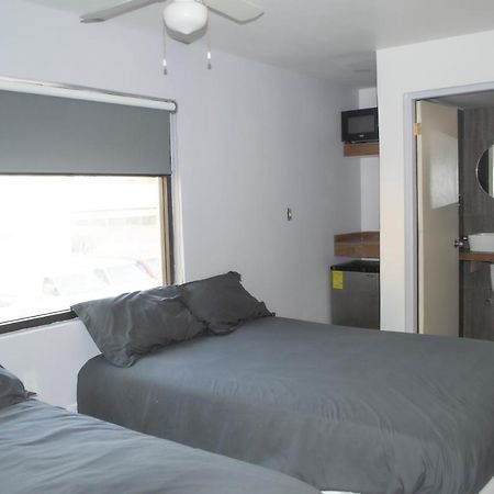 Apartamentos Ambassador Tijuana Exterior foto